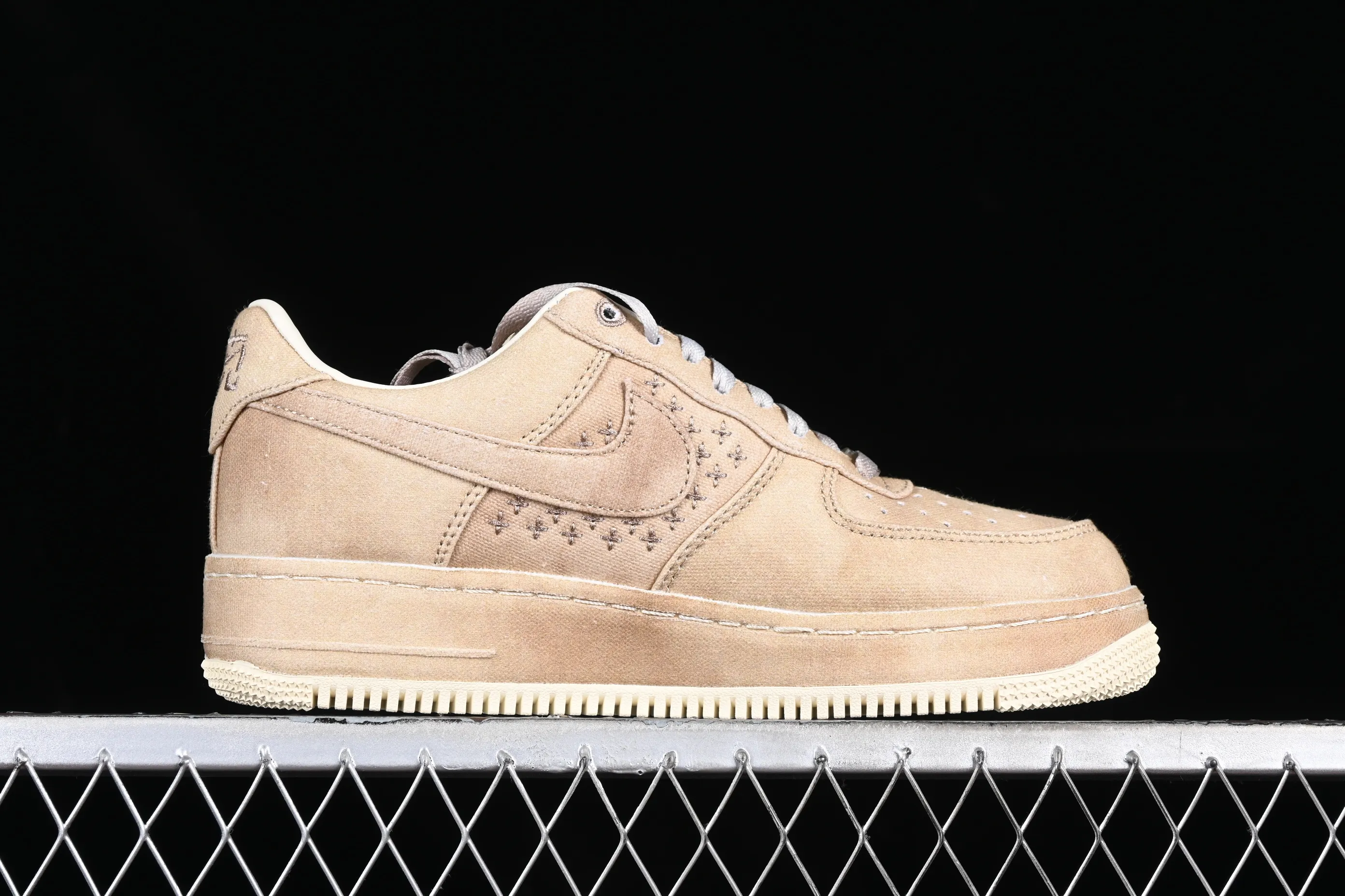 All categories Nk Air Force 1 Air Force series Nk Air Force 1 Low Air Force low top Pure original Nk Air Force 1'07 Low "Nai Ke Cha" Tea theme Longjing tea Air Force 1 low top casual sneakers DV4246-211